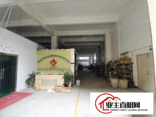  松岗地铁口附近新出一楼厂房1000平，带装修，面积实在