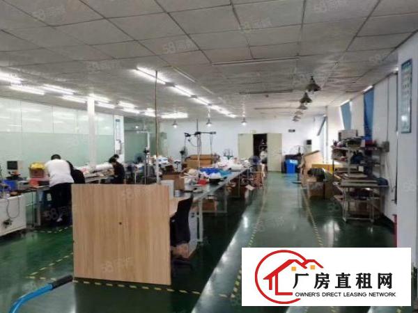  松岗汽车站附近楼上500平精装修厂房出租，无转让费