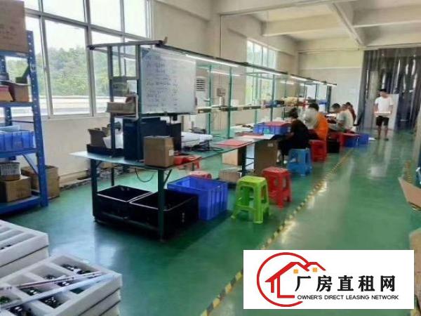  宝安区石岩同富裕工业区3楼800平米电子厂生产车间出租