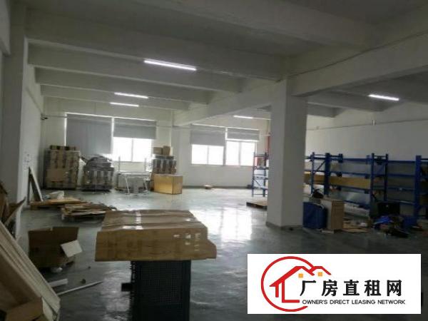  原房东，精装修，带豪华办公室