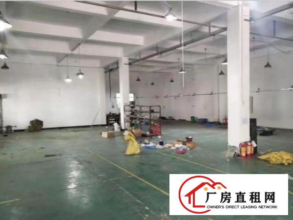  石岩石龙仔一楼厂房850平招租，水电办公室齐全，有地坪漆