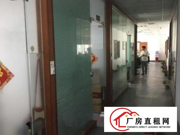  石岩塘头新出3215平精装修厂房出租，无转让费