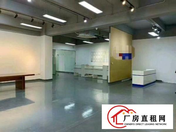  石岩车站附近楼上420平豪华装修厂房出租