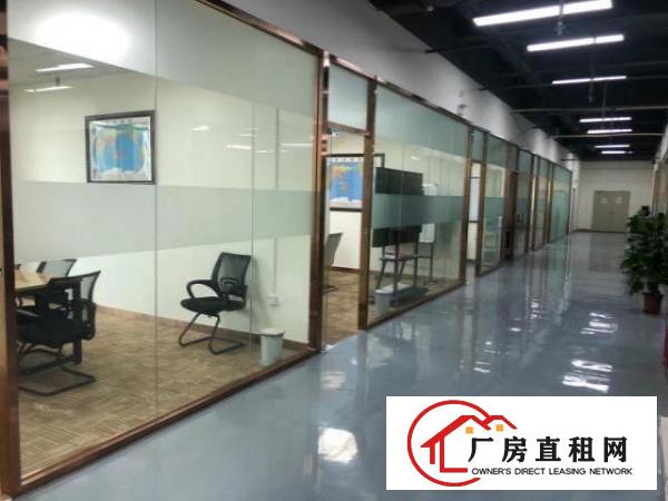  厂房精装办公室直租、分租，可面聊。