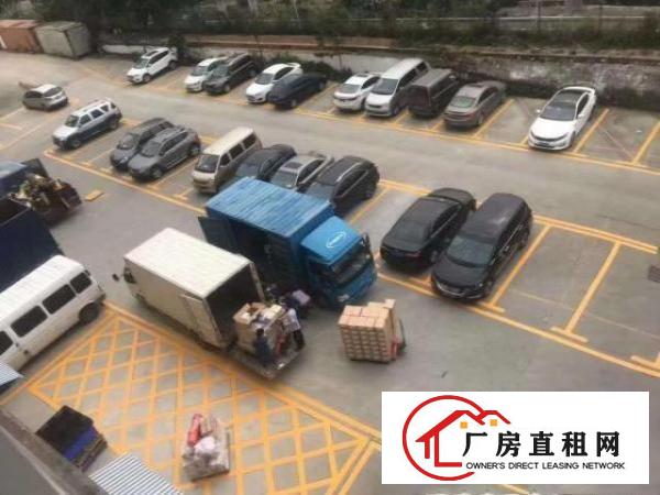  龙大高速出口0距离，2400平方厂房出租