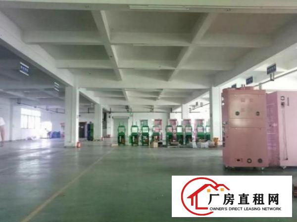  石岩塘坑楼上厂房600方出租，带装修，租金便宜