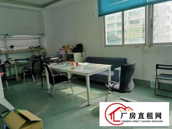  出租宝安石岩厂房一套，面积宽敞，适合做加工