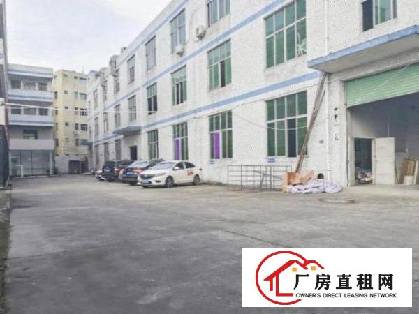  石岩塘头空出三楼580平方厂房，有地坪漆，使用率高！