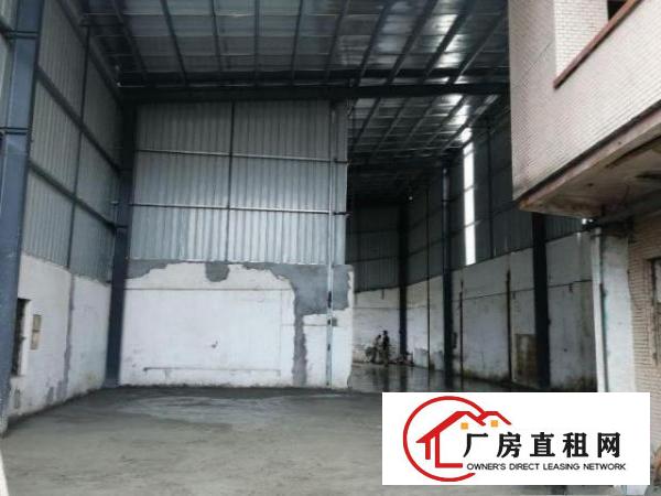 石岩罗租社区小独门独院850平，滴水9米