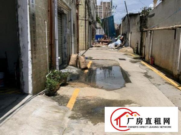  厂房已分割好空间，一个仓库，一个办公室，一个工作区域，