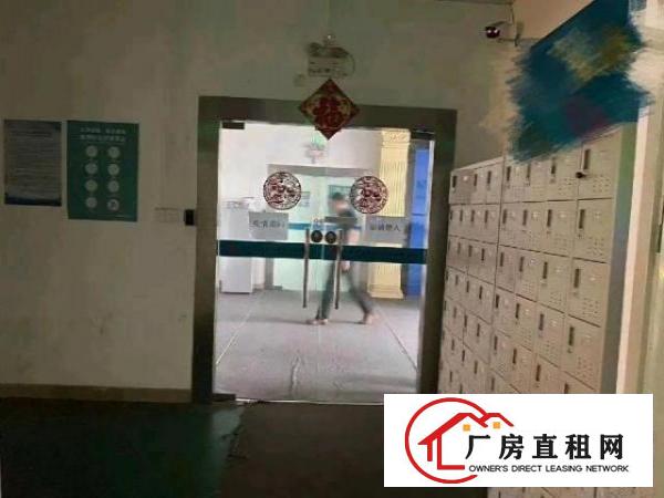  石岩北环地铁口附近500平方精装修水电齐全厂房出租