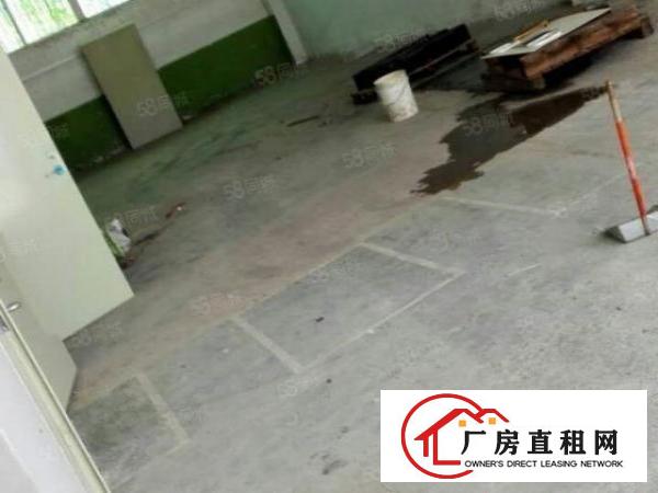  石岩万大工业区400平一楼厂房转让，交通便货柜车可以到无中介
