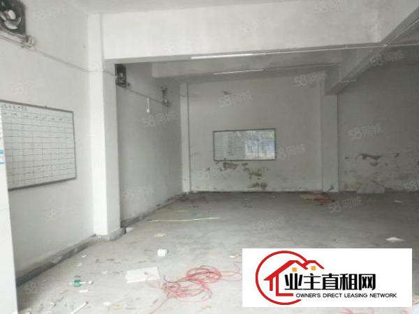  石岩车站附近单一层180平米，租金5500打包，正规工业园