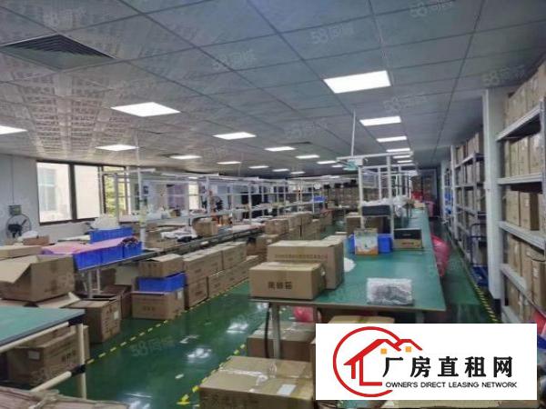  石岩外环路电子厂房700平米，3间办公室拎包入住，现成精装修