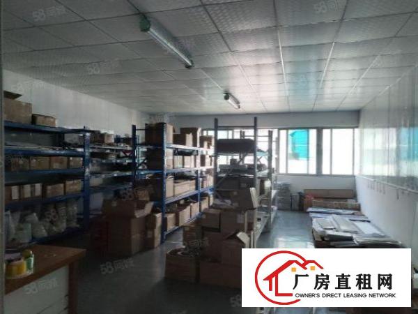  石岩水田新出楼上精装修1415平方厂房出租,可办环评
