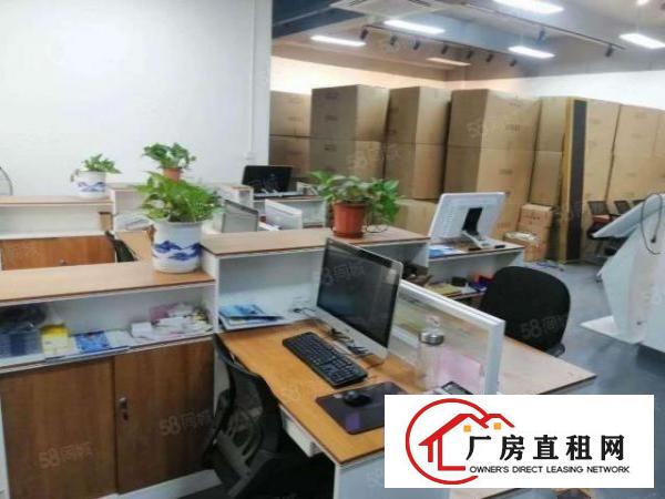  石岩北环路边原房东精装修700平方厂房出租，无转让费，可分租