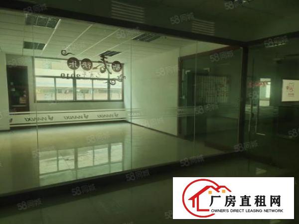 石岩塘头科技园新出楼上整层带装修2505平方厂房出租，带喷淋