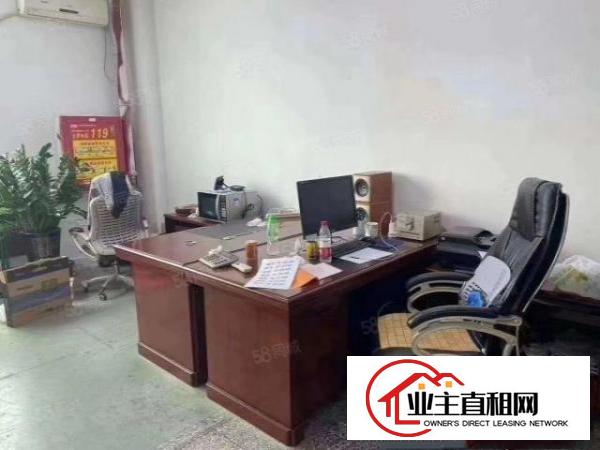  宝然油站原房东招租3楼1300平，带装修，无公摊