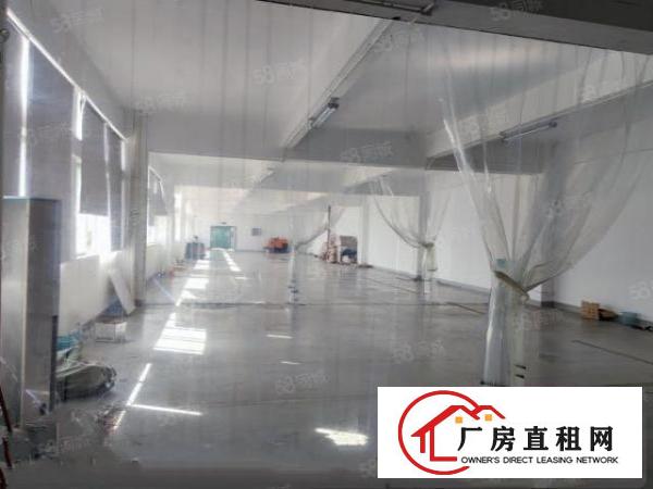  石岩应人石高新产业园3楼上700平，卸货平台，建筑面积出租