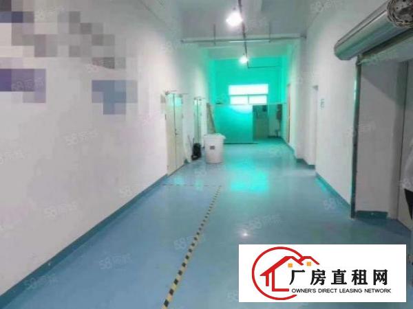  宝安石岩镇高速出口附近，楼上带精装修1100平方厂房出租
