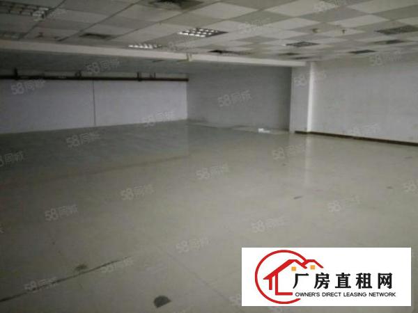  石岩塘头新出楼上285平厂房，水电到位，配超大电梯，无转让费