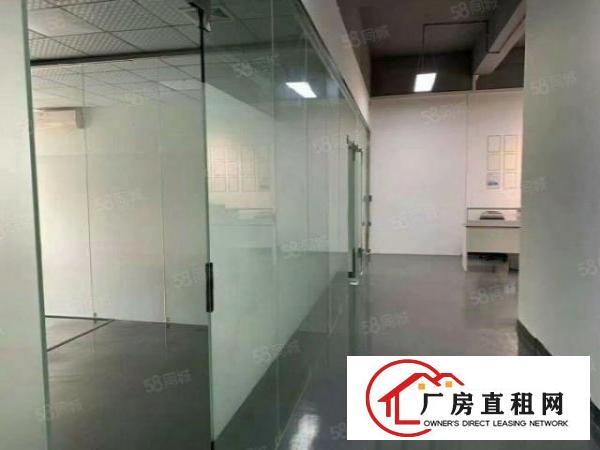  石岩北环路新出楼上精装修420平厂房，中央空调大气前台水电到