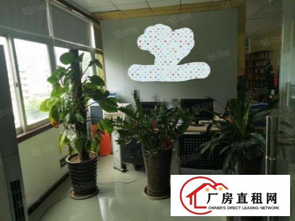  石岩原房东无公摊1660平，带装修免转让费，水电到位厂房出租