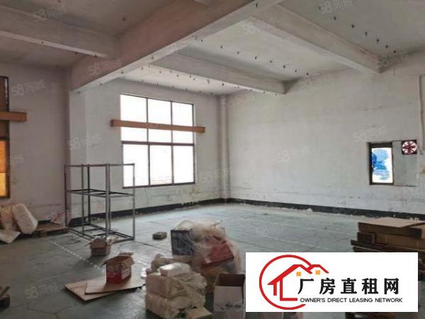 石岩汽车站新出楼上400平精装修厂房，现成地坪漆全新吊顶