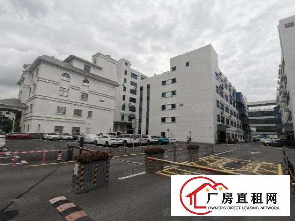  石岩松白路机荷高速出口整层2500平精装修办公贸易厂房出租
