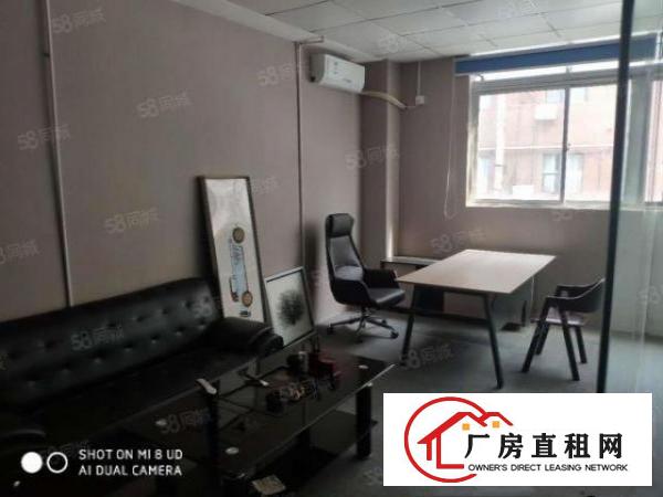  石岩镇中心2楼210平，精装修，无转让费