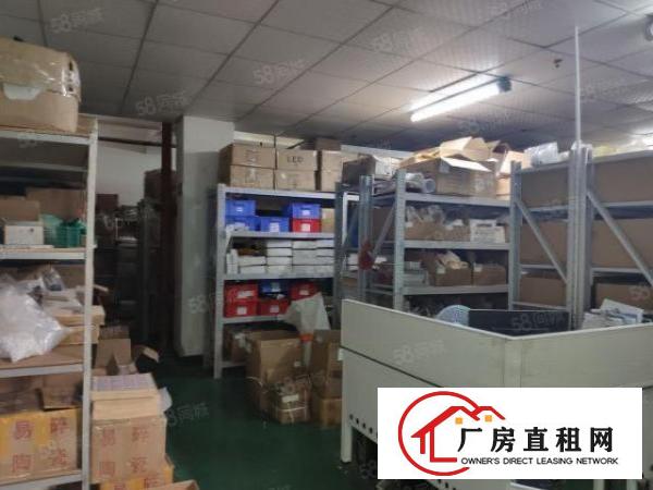  石岩水田高速出口大型园区楼上整层3000平厂房出租!