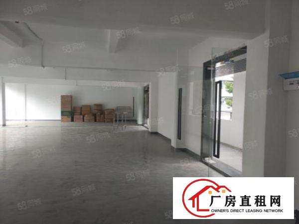  石岩北环新出带装修厂房550平方没有转让费21元业主直租