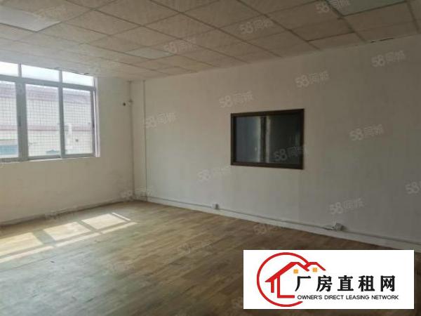  石岩奋达科技园旁一整层650平，原房东精装修厂房出租