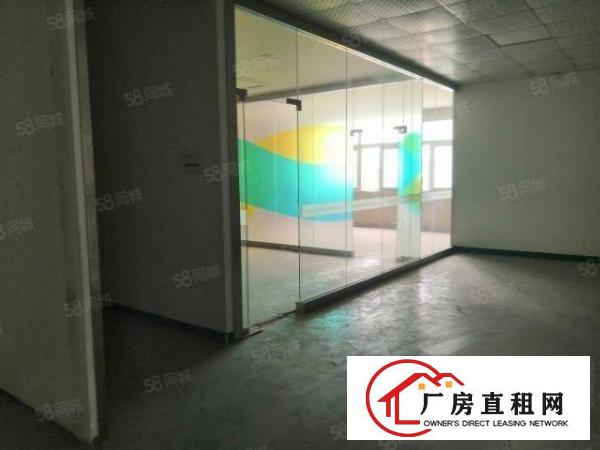  二楼带简装空置厂房出租