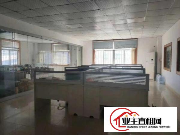  独院厂房三楼整层1200平方米，带装修水电齐全