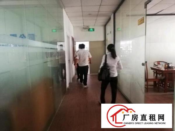  大型园区2楼整层1200平方精装修
