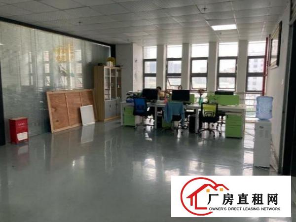  光明区将石村重工业厂房6楼2400平米，带精装修，租金19元