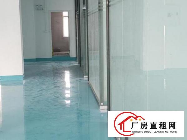  高速路口，小面积精装厂房出租