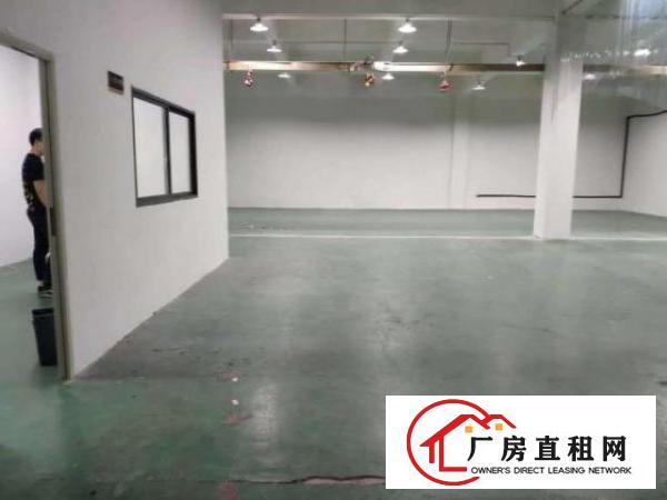  公明迳口社区新出一楼280平带办公室