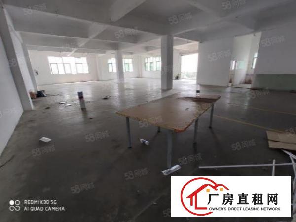  光明区龙大高速出口楼村广场附近楼上380800小户型厂房出