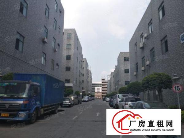  光明龙大高速旁楼上精装修厂房出租，水电到位，无转让费，形象佳