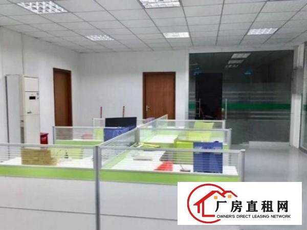  公明上村新房源！原房东出租二楼350平厂房，带电梯
