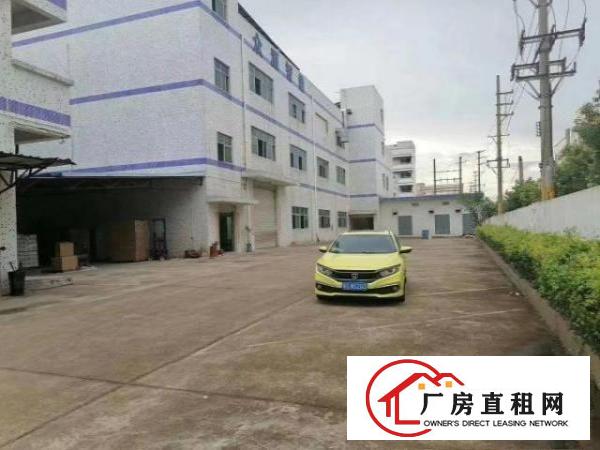  公明楼村新出原房东3楼带装修厂房1500平米招租，
