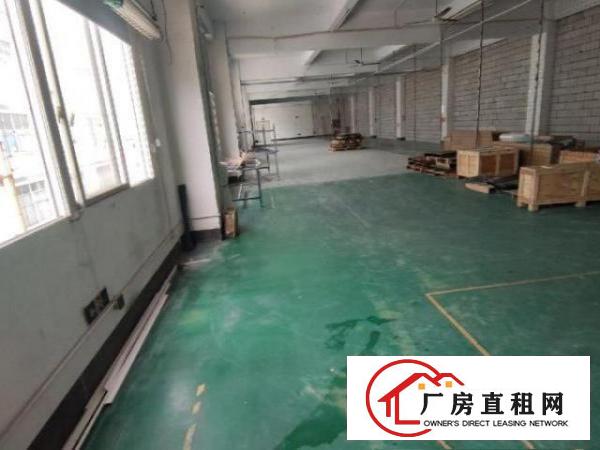  东方大道靠近主路楼上厂房