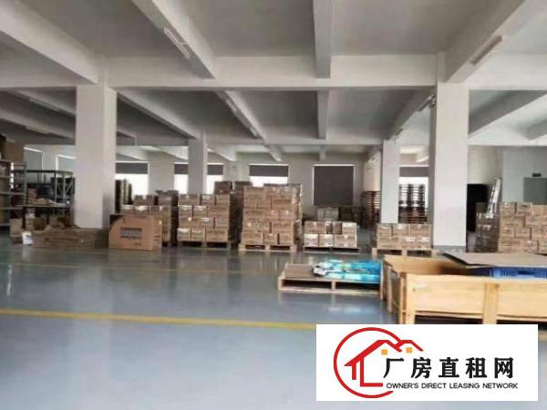  公明下村标准厂房620方招租，证件齐全，空地大