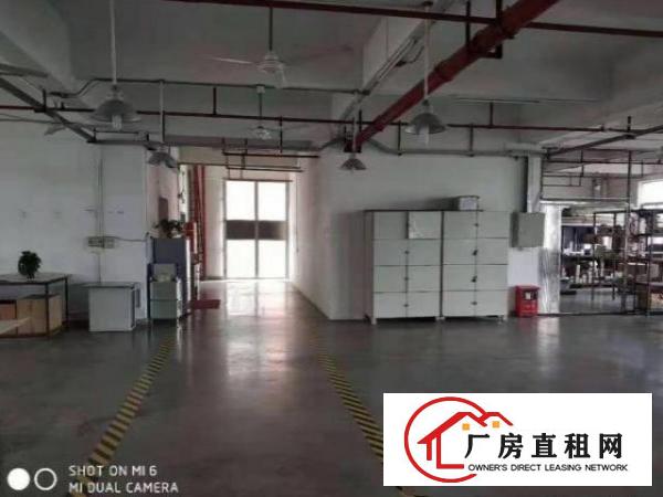  公明上村分租楼上小面积厂房1100平，有房产证，消防证