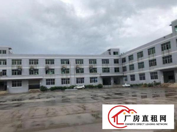  公明李松蓢标准厂房三楼600方出租带电梯水电齐全精装修