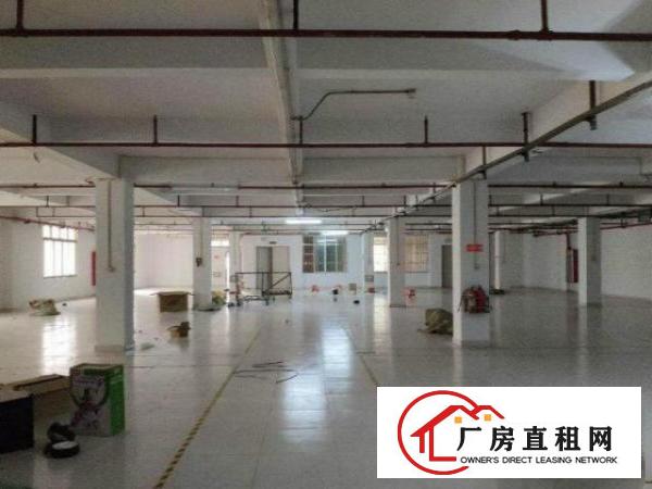  公明长圳业主直租3楼厂房700平方，无公摊！空地大