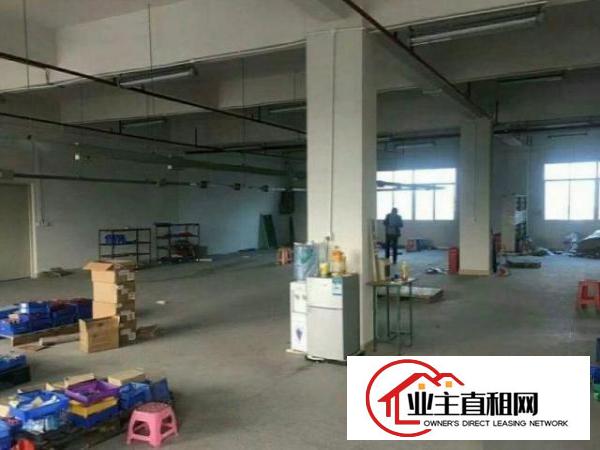  公明李松蓢新出楼上标准500平米厂房出租，无公摊，价格好谈