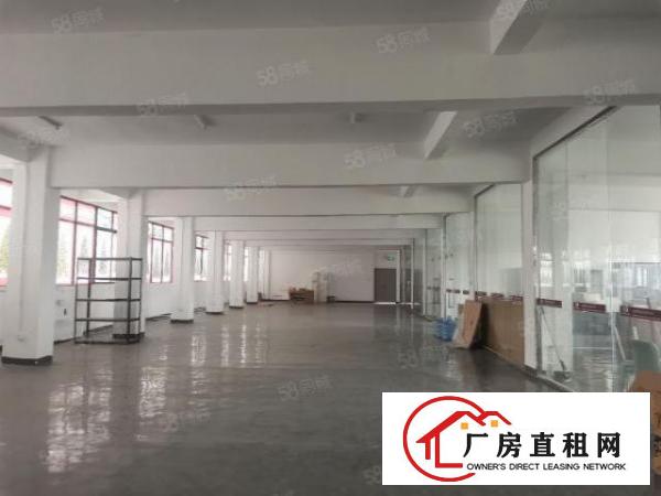  光明新出楼上920平精装修厂房，租金23，水电齐全，拎包入住
